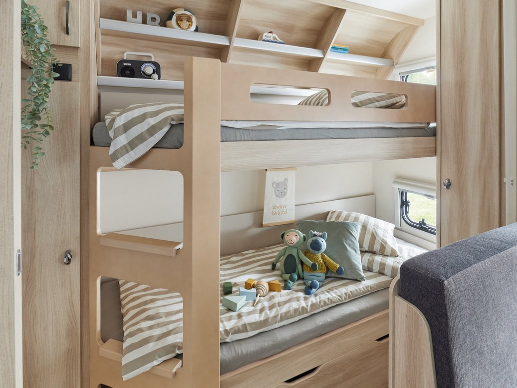 Caravane Bürstner Averso 490 — Familiale Confort